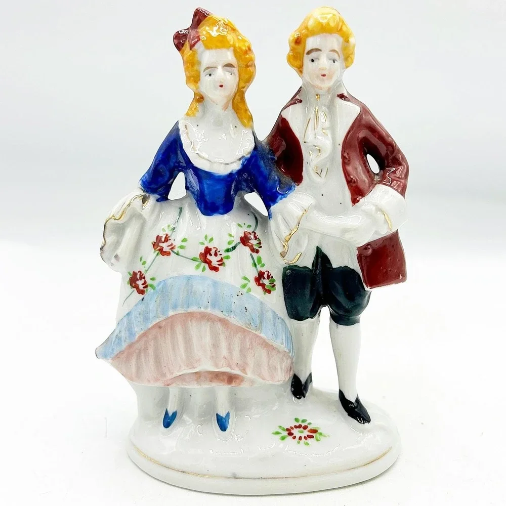 Occupied Japan Victorian Couple With Gold Accents Figurine Vintage